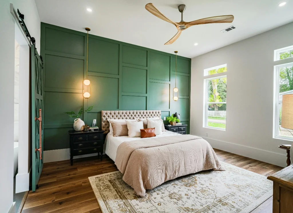 Wall Moulding vs Wall Panel, Mana Terbaik?